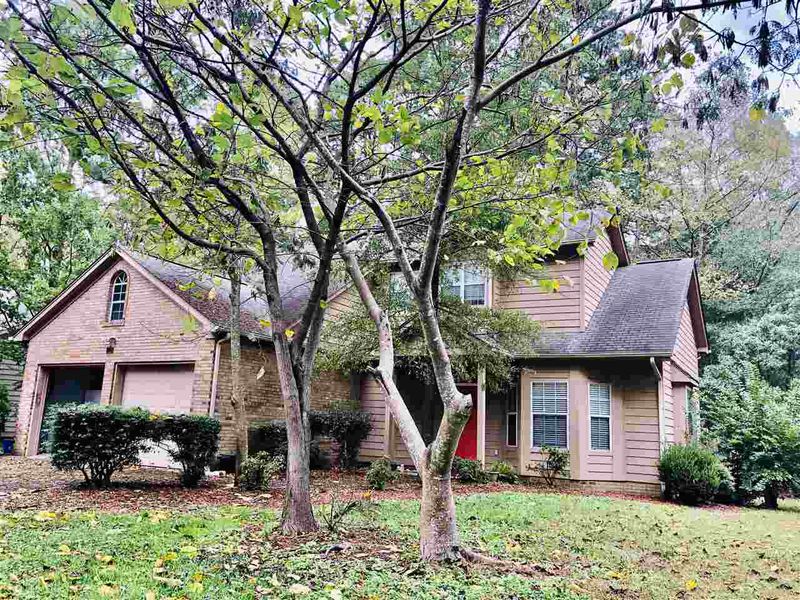 112 Covington Dr, Chapel Hill, NC 27516