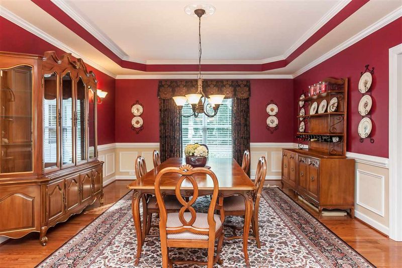 112 Crafton Park Ln, Cary, NC 27519