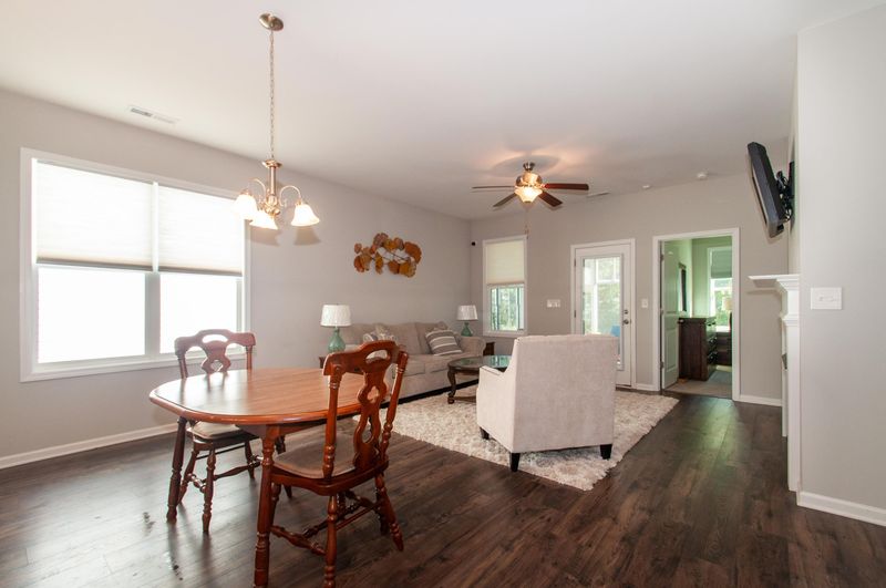 112 Crawford Pw, Clayton, NC 27520