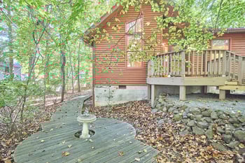 112 Creekview Cir, Carrboro, NC 27510