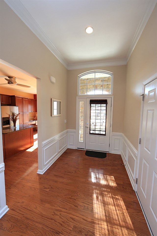 112 Dowington Ln, Cary, NC 27519