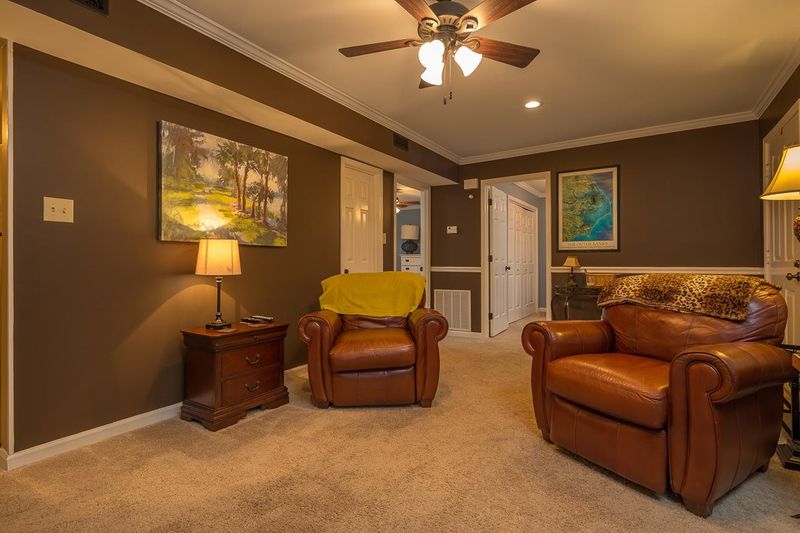 112 Drummond Pl #112, Cary, NC 27511