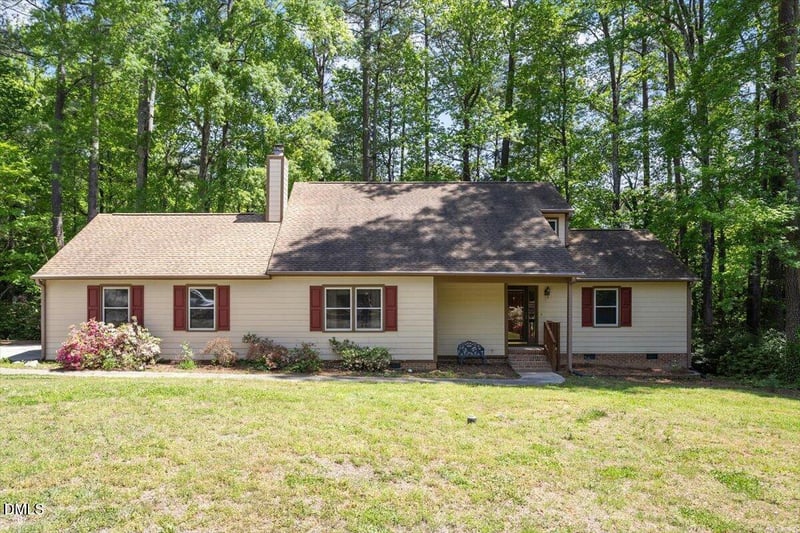112 Ed Simmons Ct, Cary, NC 27511