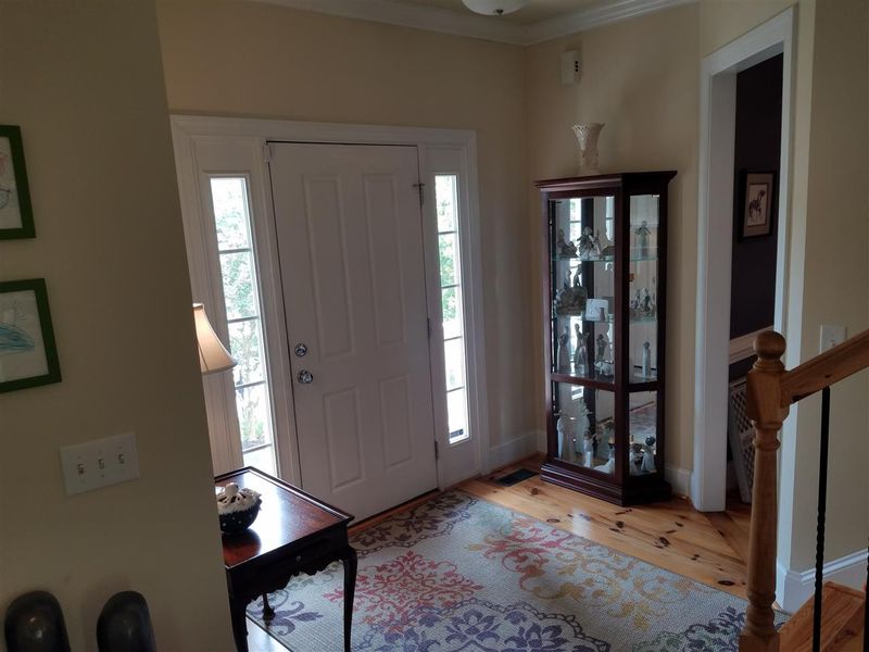 112 Edgepine Dr, Holly Springs, NC 27540