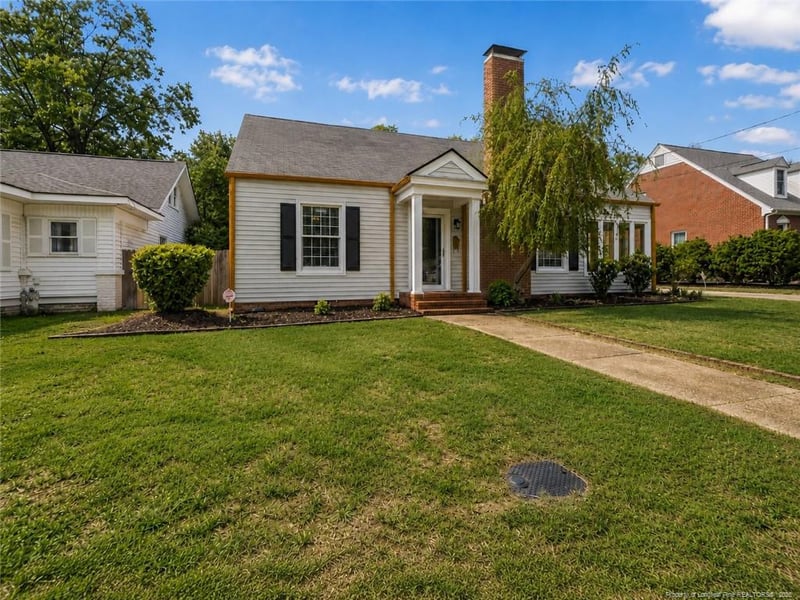 112 Ellington St, Fayetteville, NC 28305