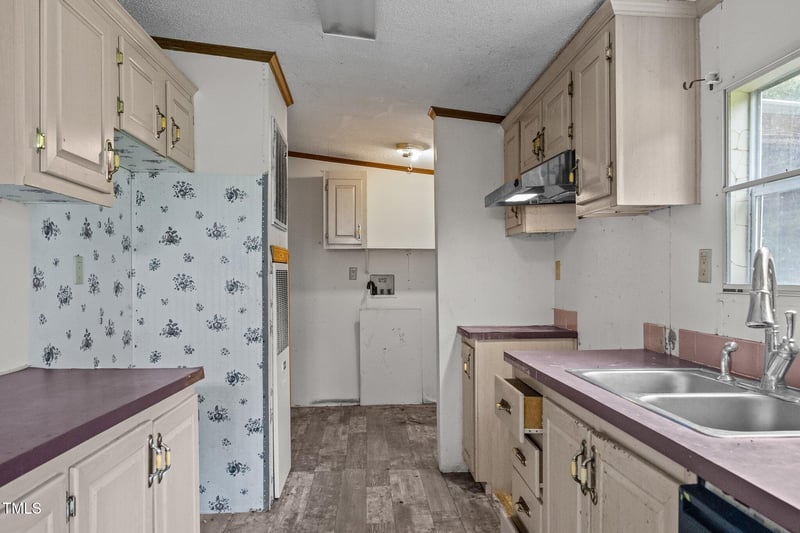 112 Elsie Marie Dr, Youngsville, NC 27596