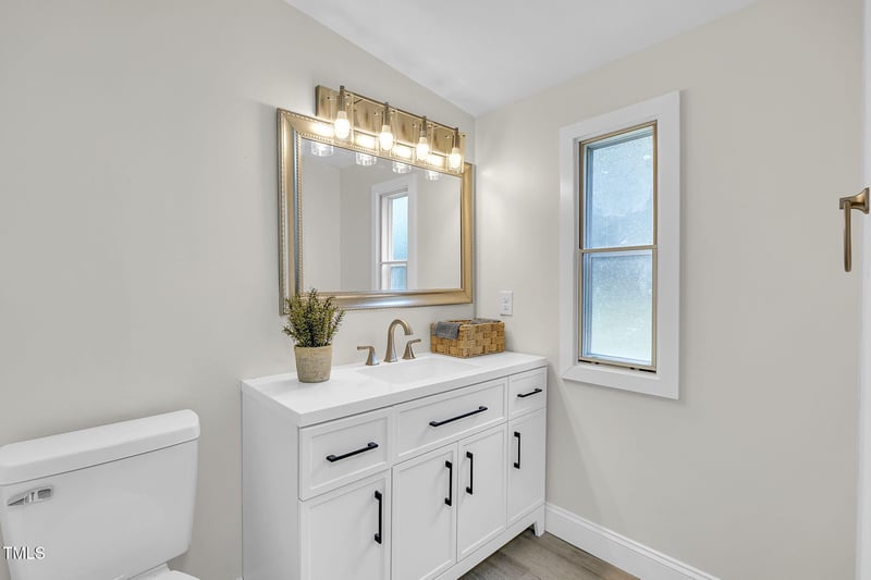 112 Elsie Marie Dr, Youngsville, NC 27596