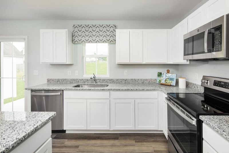 112 Elyse Overlook Loop, Sanford, NC 27330