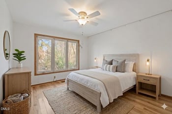 112 Essex Dr, Chapel Hill, NC 27514