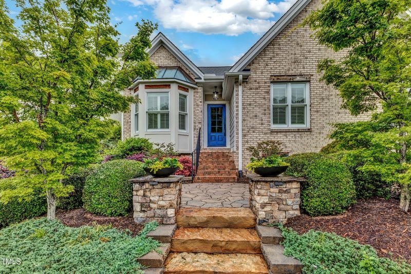 112 Ethans Glen Ct, Cary, NC 27513