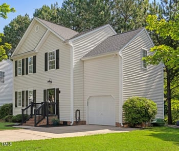 112 Fairford Dr, Holly Springs, NC 27540