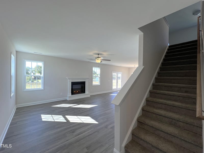 112 Fireside Dr, Benson, NC 27504