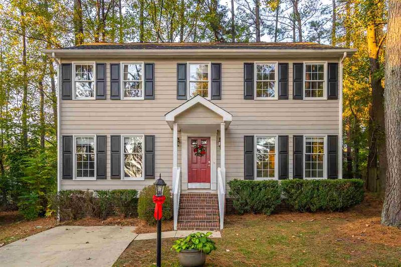 112 Fox View Pl, Cary, NC 27511