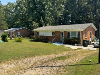 112 Franklin St, Zebulon, NC 27597