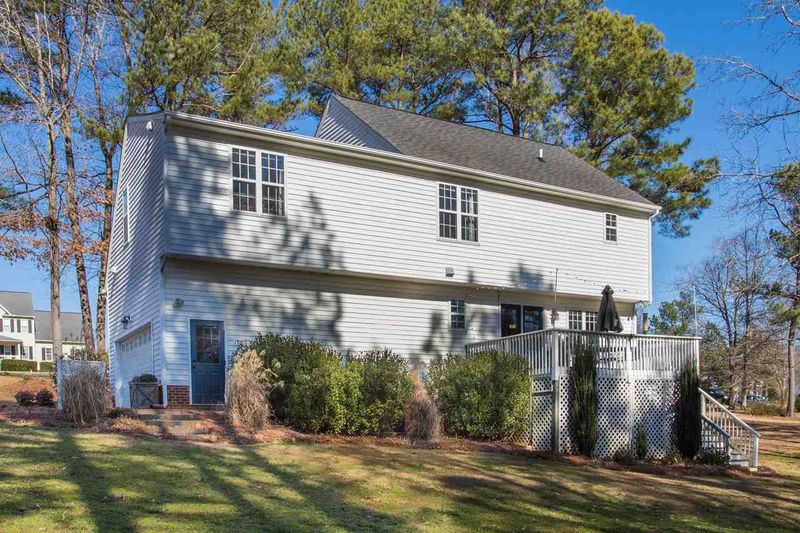 112 Gasper Ct, Clayton, NC 27527