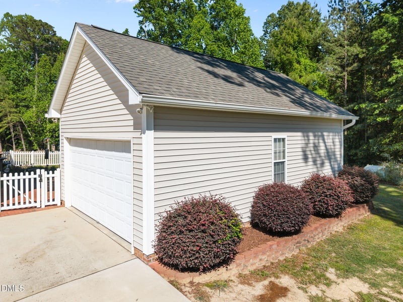 112 Gibbons Dr, Garner, NC 27529