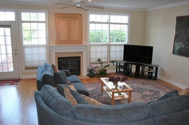 112 Glade St, Chapel Hill, NC 27516