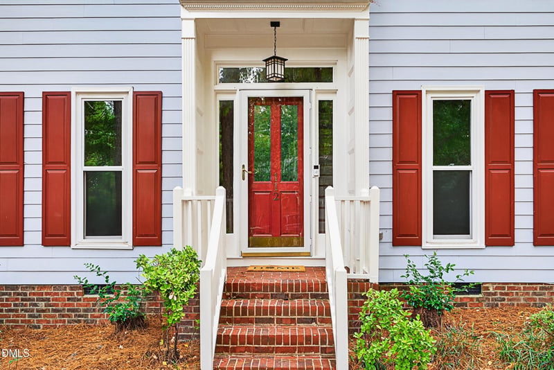 112 Glen Abbey Dr, Cary, NC 27513