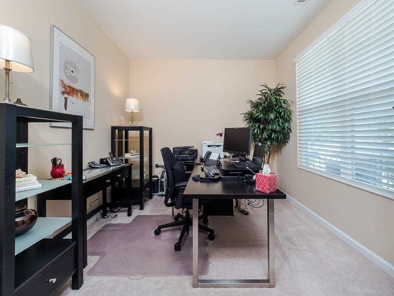 112 Glenview Ln, Durham, NC 27703