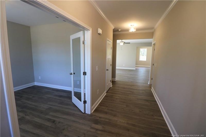 112 Godwin Ct, Sanford, NC 27330
