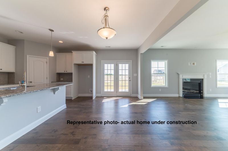 112 Hanover Ct, Clayton, NC 27527
