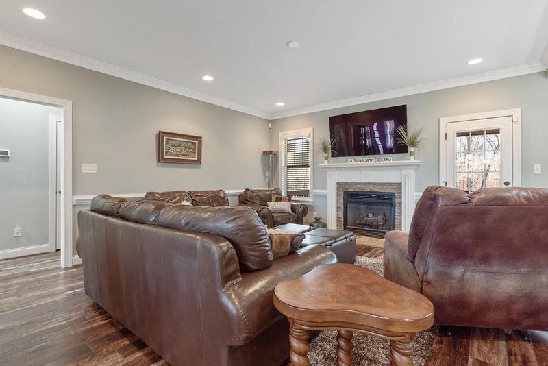 112 Hearon Love Ct, Smithfield, NC 27577