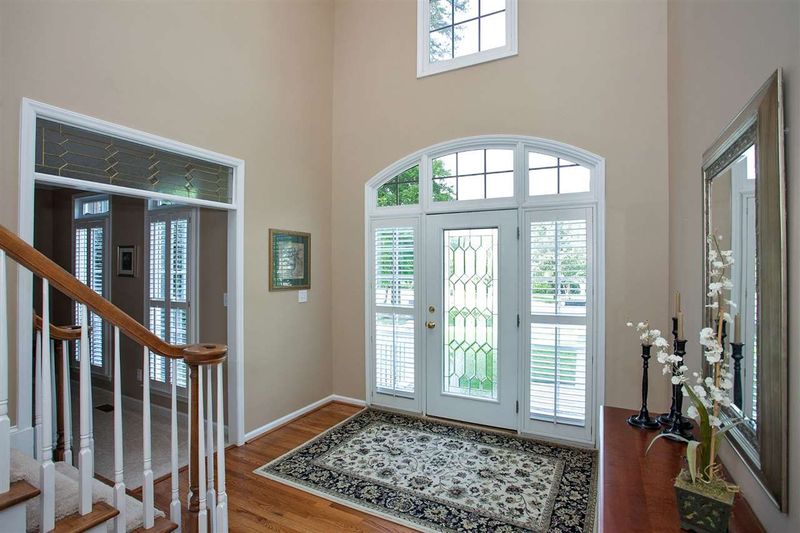112 Heart Pine Dr, Cary, NC 27518