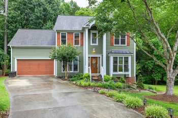 112 Hidden Bluff Ln, Cary, NC 27513