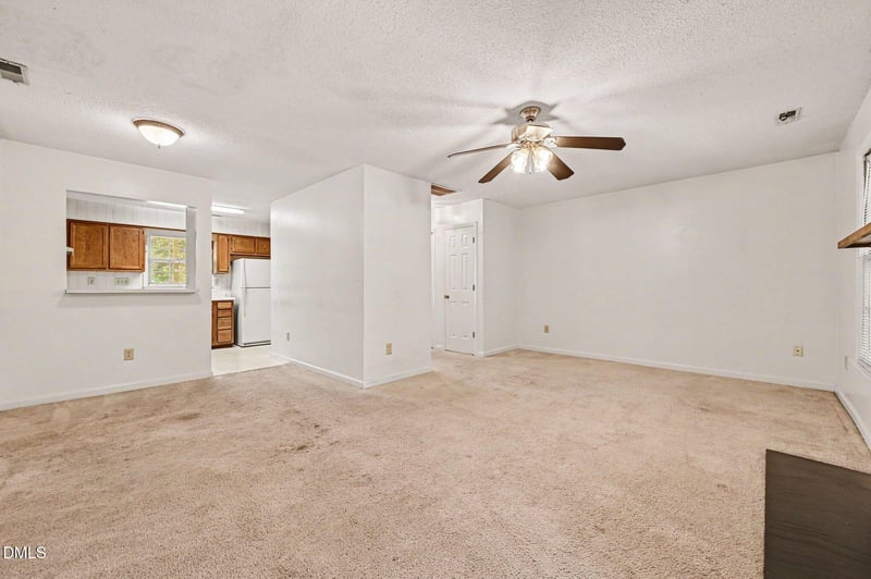 112 Hollow Oak Dr, Durham, NC 27713