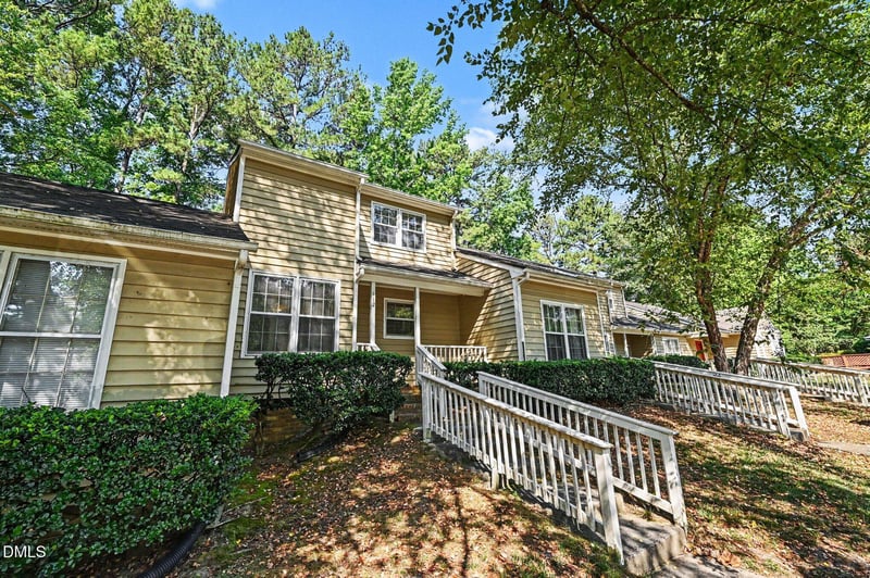 112 Hollow Oak Dr, Durham, NC 27713