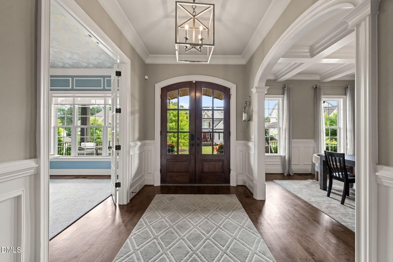 112 Honeyridge Ln, Holly Springs, NC 27540