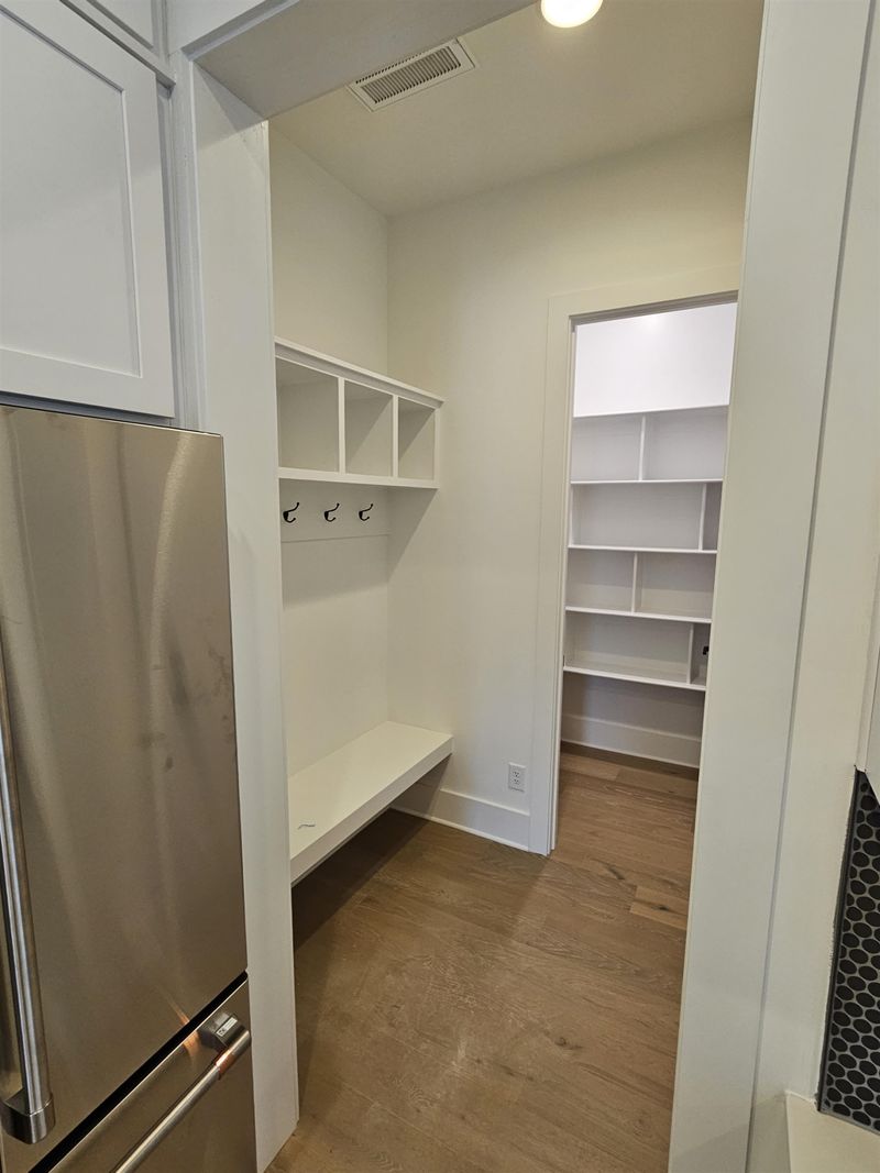 112 Hunter St, Cary, NC 27511