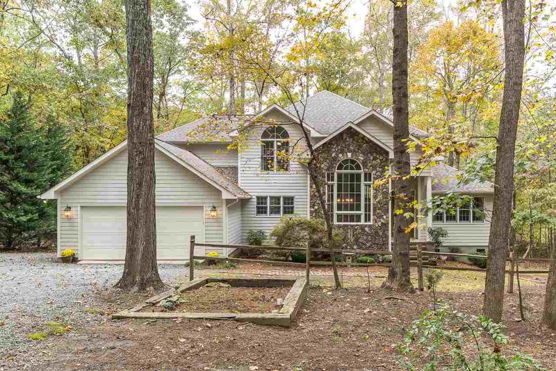 112 Ironwood Pl, Chapel Hill, NC 27514