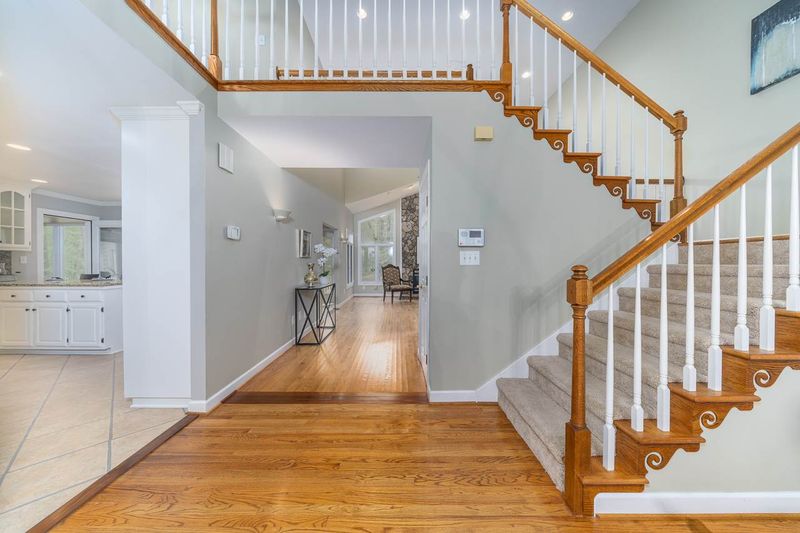 112 Ironwood Pl, Chapel Hill, NC 27514