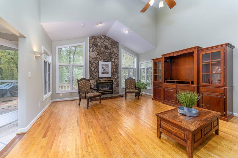 112 Ironwood Pl, Chapel Hill, NC 27514