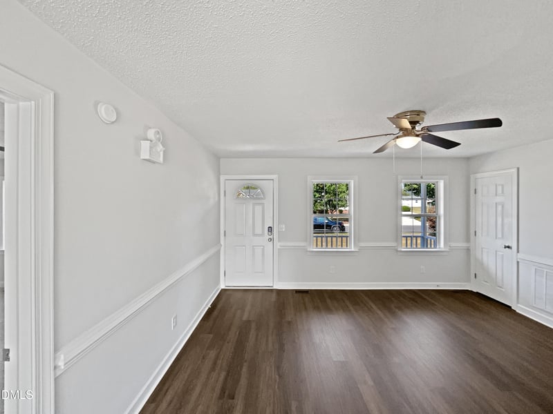112 Kelly Ln, Clayton, NC 27520