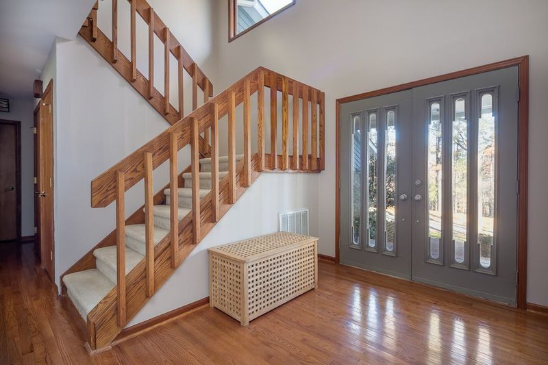 112 King George Loop, Cary, NC 27511