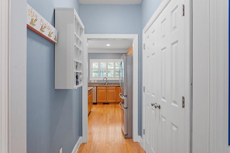 112 Kings Cross Ln, Durham, NC 27713