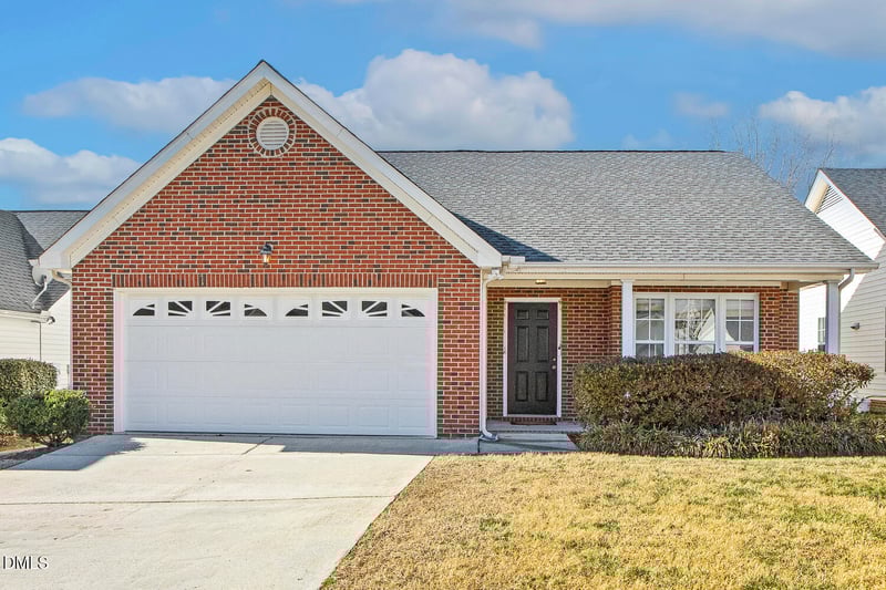 112 Kudrow Ln, Morrisville, NC 27560
