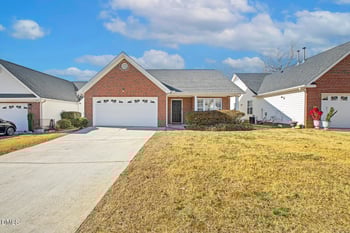 112 Kudrow Ln, Morrisville, NC 27560