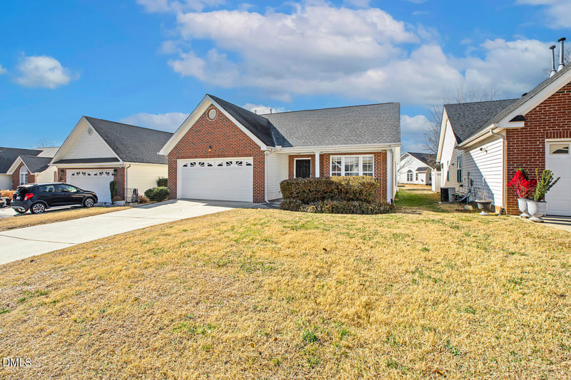 112 Kudrow Ln, Morrisville, NC 27560