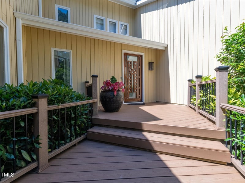 112 Lancaster Dr, Chapel Hill, NC 27517