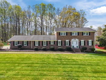 112 Laramie Dr, Mebane, NC 27302