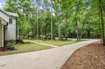112 Light Falls Dr, Wake Forest, NC 27587