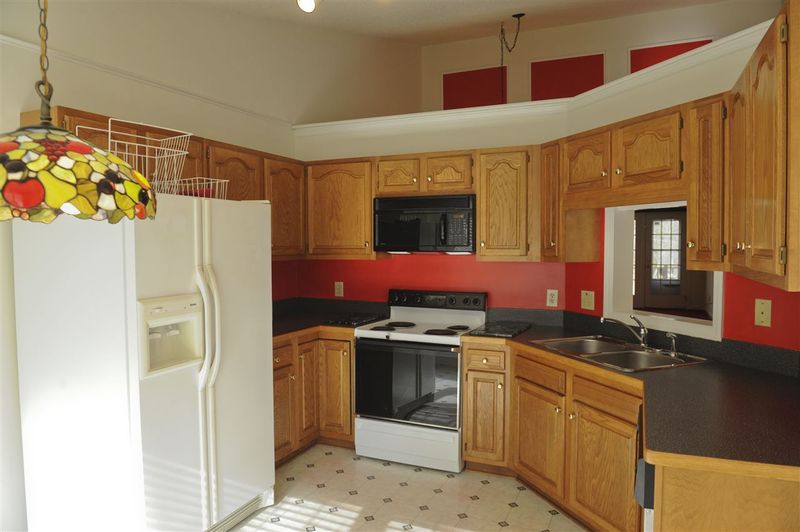 112 Linville River Rd, Cary, NC 27511