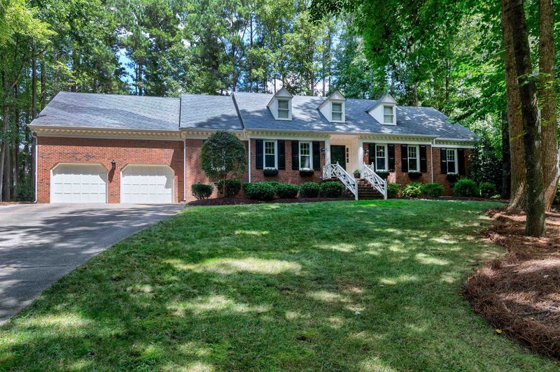 112 Loch Haven Ln, Cary, NC 27518