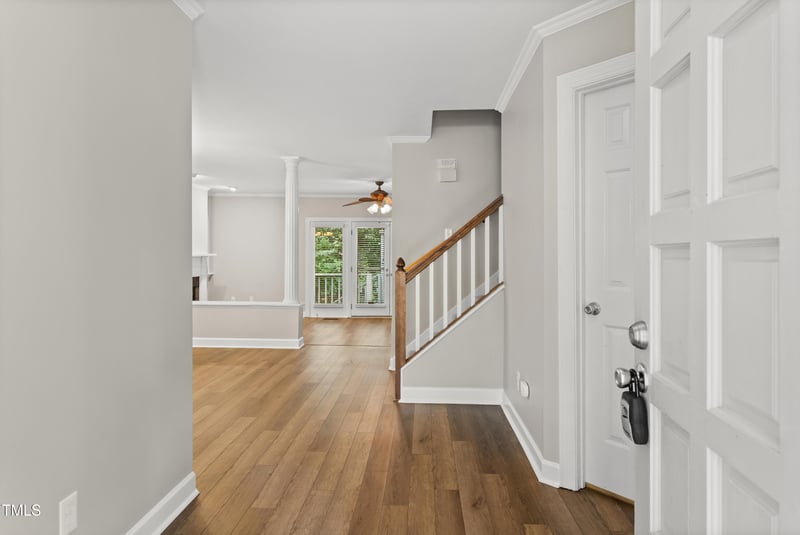 112 Lomond Ln, Cary, NC 27518