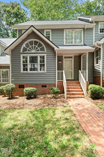 112 Lomond Ln, Cary, NC 27518
