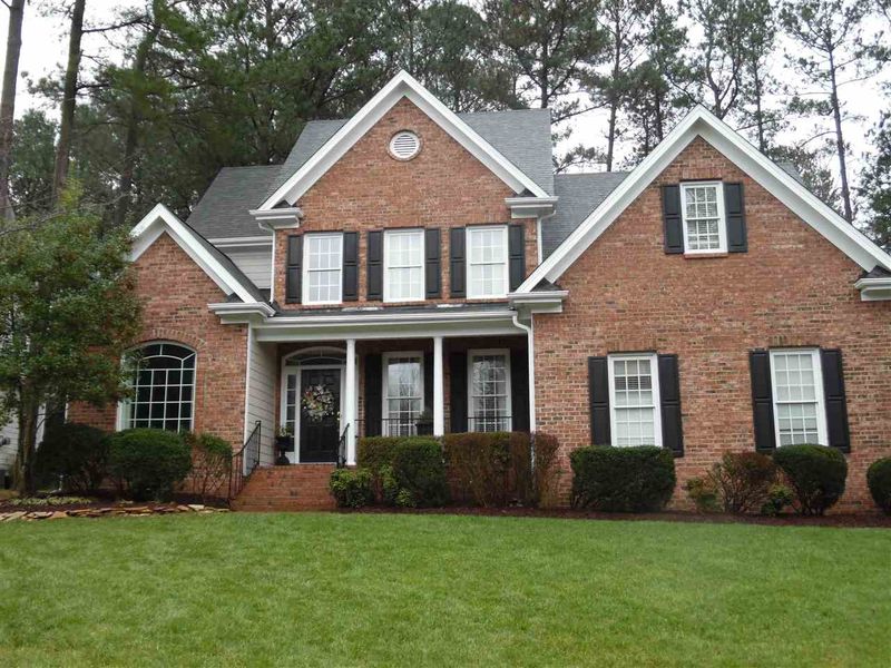 112 Lyndenbury Dr, Apex, NC 27502