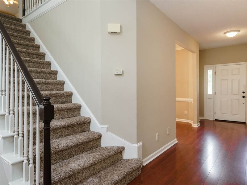 112 Maldon Dr, Cary, NC 27513